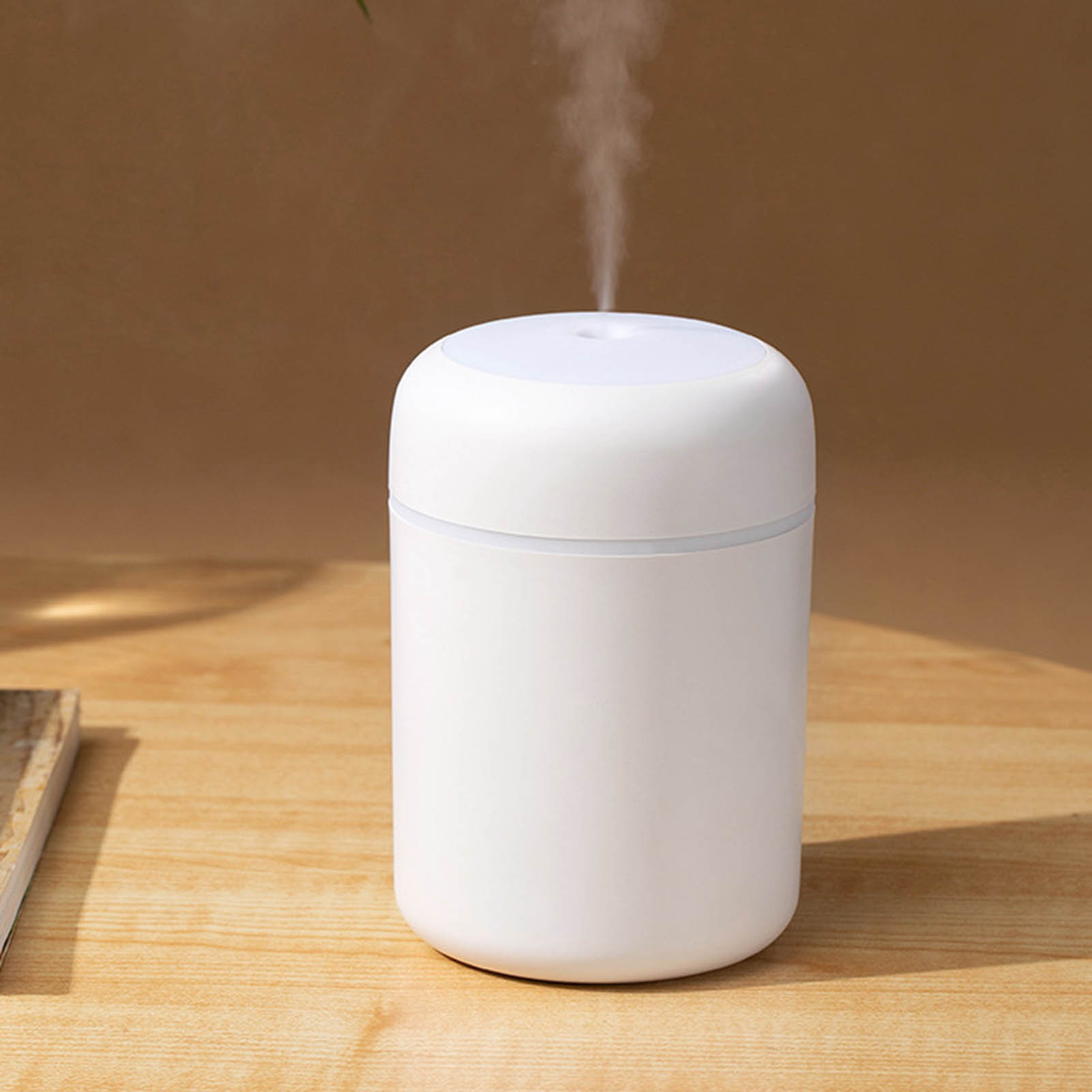 Bunter Becher-luftbefeuchter, Leiser Usb-luftbefeuchter, Aromatherapie, Luftreiniger Für Büro, Zuhause Und Auto, Weiß.