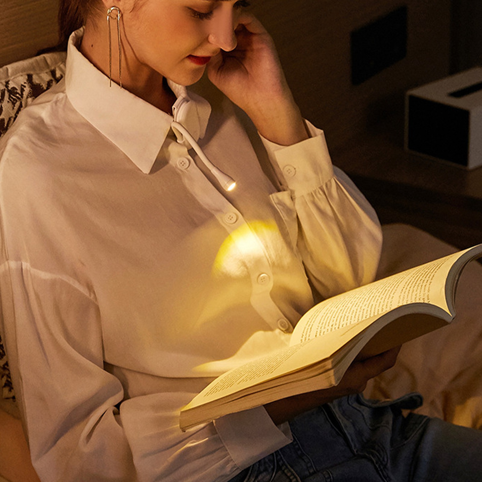 Kreative Miniatur-klemmlampe, Usb-aufladbare Schreibtischlampe, Tragbare Nachttischlampe, Nachtlicht Für Studenten, Weiß