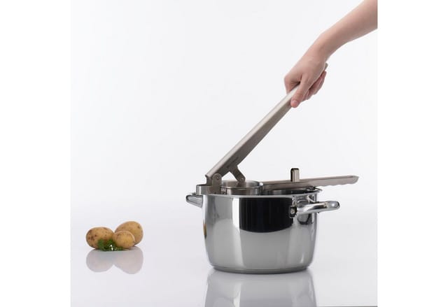 Spätzle- und Kartoffelpresse 'Quadro' mit 4 Einsätzen