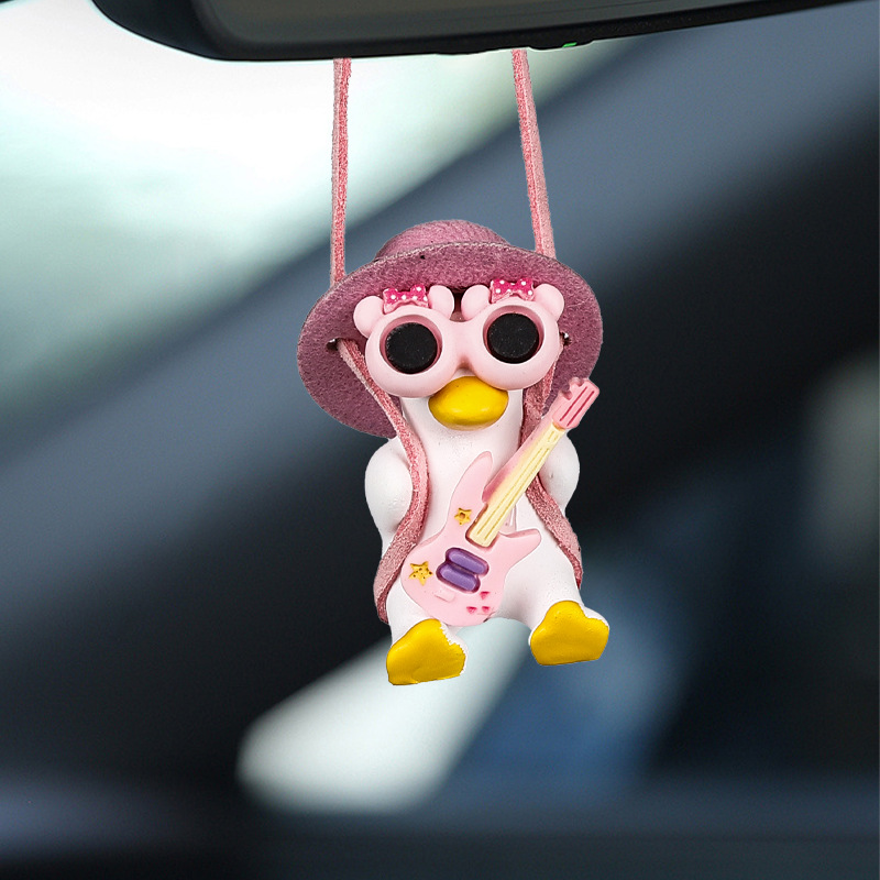 Stück Rosa Enten-autoanhänger – Niedliche Schwingende Rückspiegeldekoration (rosa) – Rosa Hut + Rosa Gitarre – Autoanhänger Mit Schwingender Ente