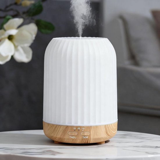 250-ml-aroma-diffusor – Ein Aroma-diffusor Für Ätherische Öle Mit Timer, Luftbefeuchter Und 7-farbiger Led-beleuchtung. Bpa-frei Und Optimal Abgestimmt.