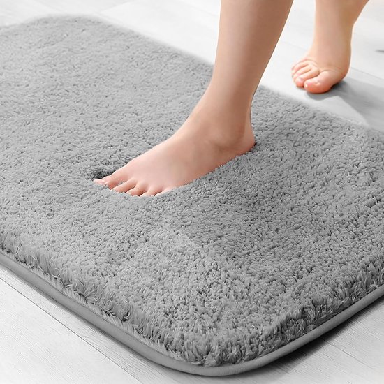 Badematten – 2 Extra Dicke 2 Cm Mikrofaser-badematten – Maschinenwaschbar – Rutschfest – Super Saugfähig – Weich – Schimmelresistent – Extra Weich