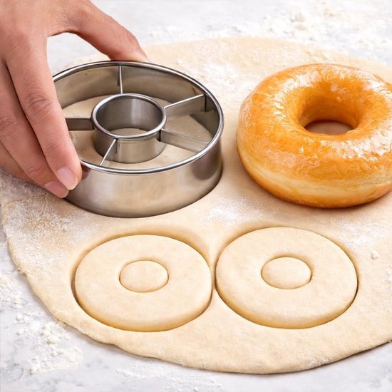 Professionelle Donutform Und Ausstecher Aus Edelstahl (9,8 Cm) – Gebäckausstecher Mit Mittelloch Für Hausgemachte Donuts Und Kuchen