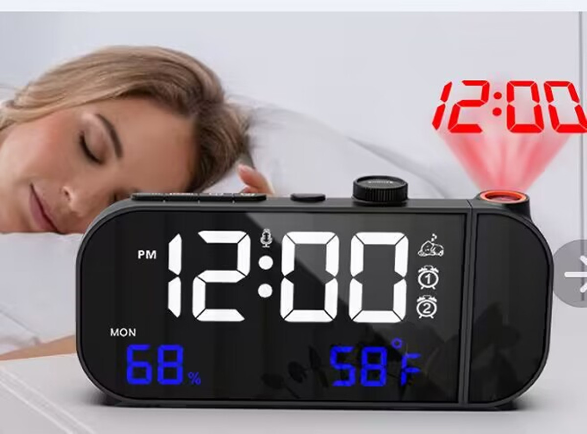Fm-radio Mit Led-projektionsuhr, Doppelalarm Für Temperatur Und Luftfeuchtigkeit.