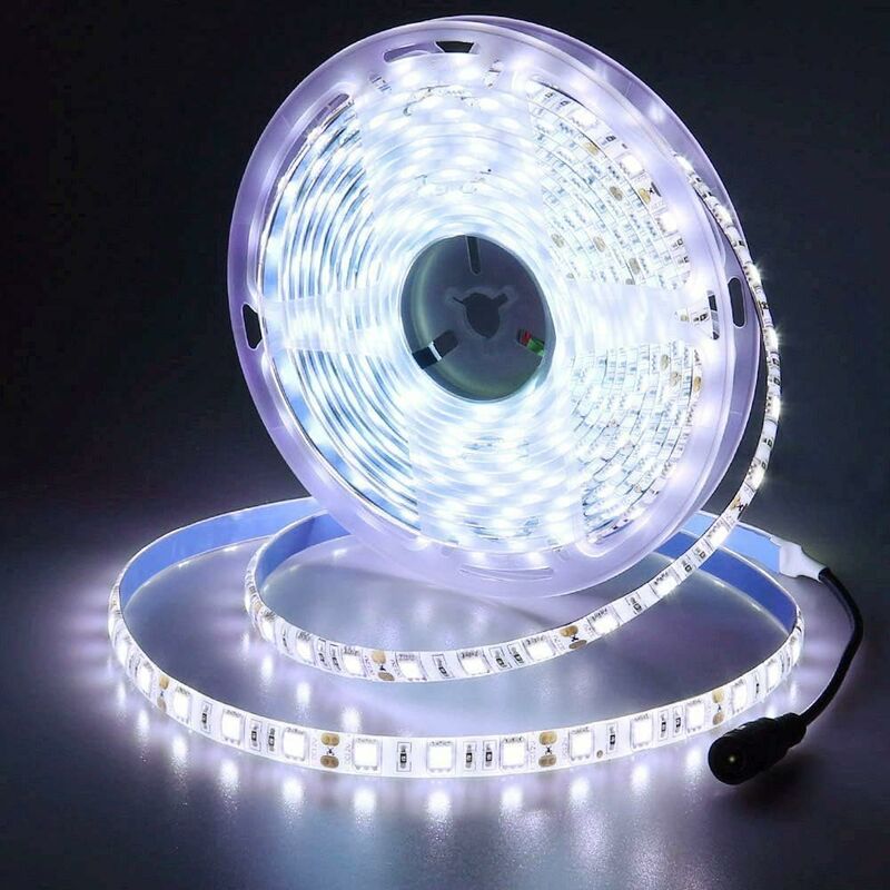 Kaltweißer Led-streifen 6500 K – 5 Meter Flexibel – 300 Smd-leds (typ 5050) – Ip65 Wasserdicht Für Den Außenbereich – Energieklasse A