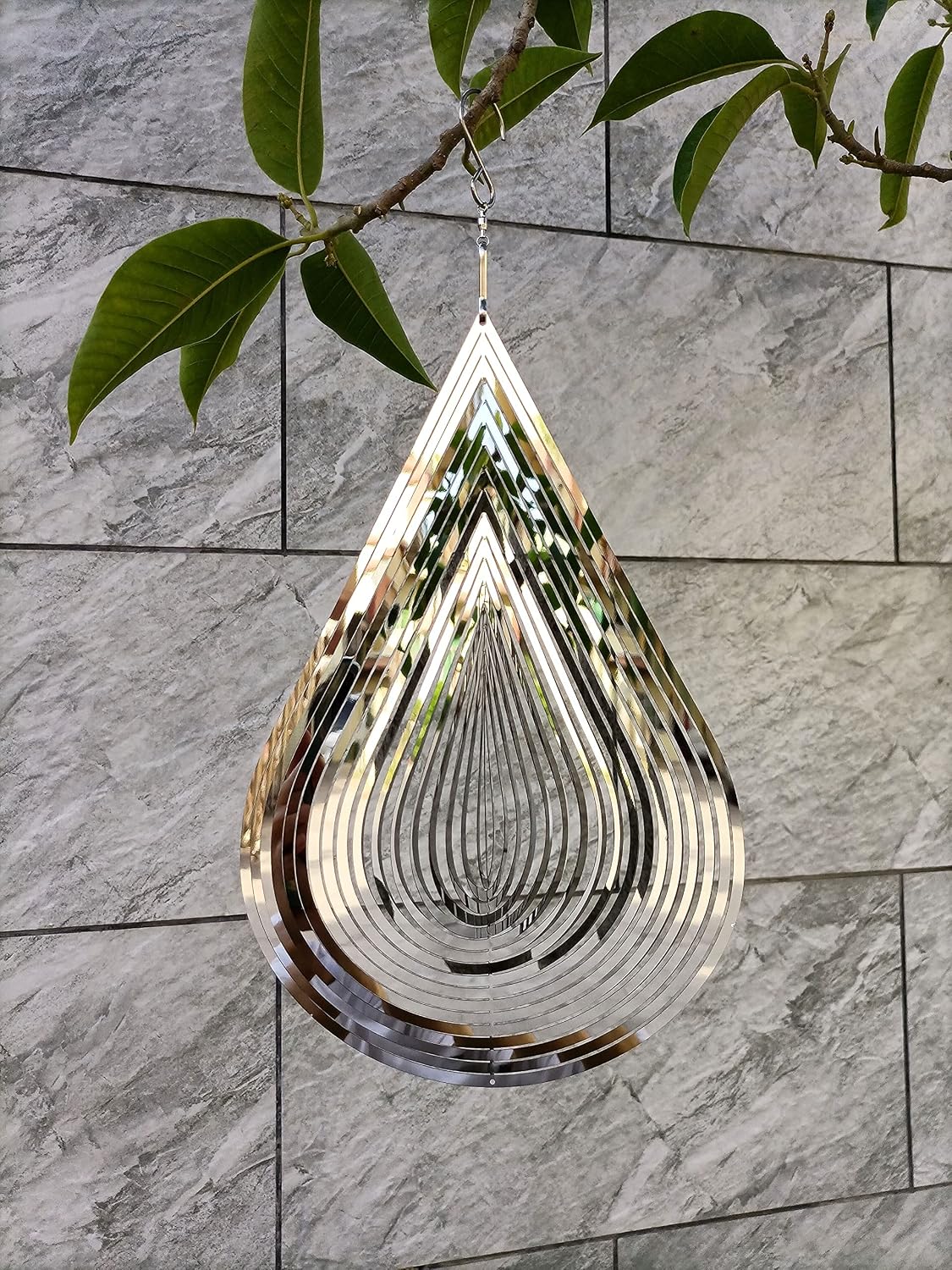 Windspiel Mit Fließendem Lichteffekt, Edelstahl-gartendekoration, 40 Cm Große Hängedekoration, Spinner Mit 360° Drehbarem Haken