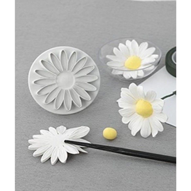 Ausstechformen – 68-teilig – Für Zuckerpaste, Fondant, Marzipan – Küche, Backen, Haushalt, Veranstaltungen – Komplettes Set