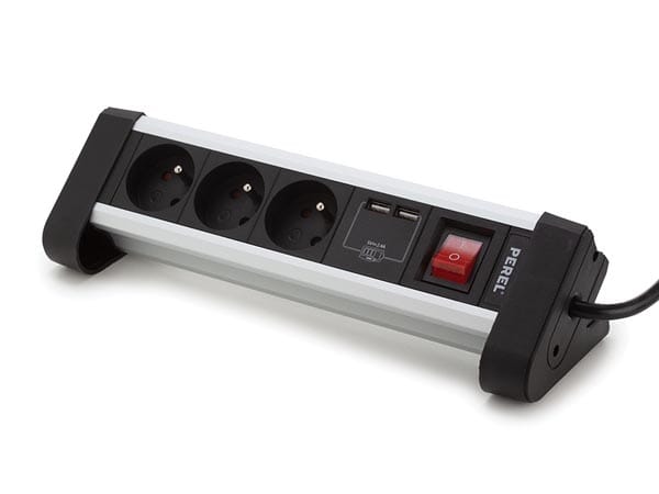 3-Fach Tisch-Steckdosenleiste Mit 2 Usb-Ports - 2.4 A - Stecker-Typ E (Französisches System)