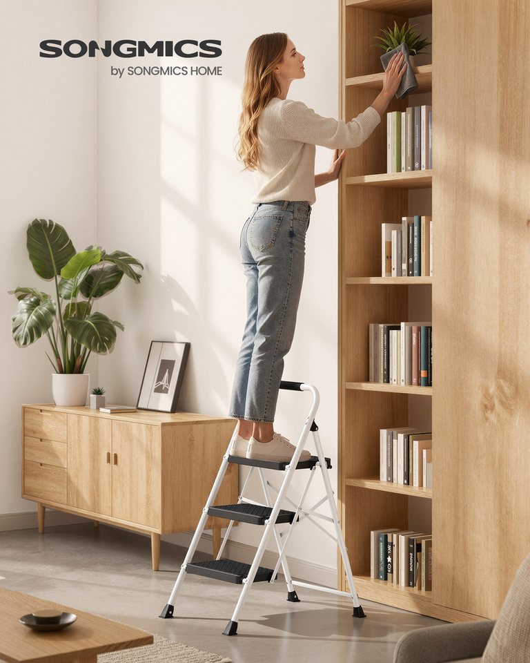 SONGMICS Trittleiter Klapptritt aus Stahl, 2 Rutschfeste Stufen, Klappbar, bis 150 kg, 114 x 45,5 x 7,5 cm, Haushaltsleiter, Küchentritt