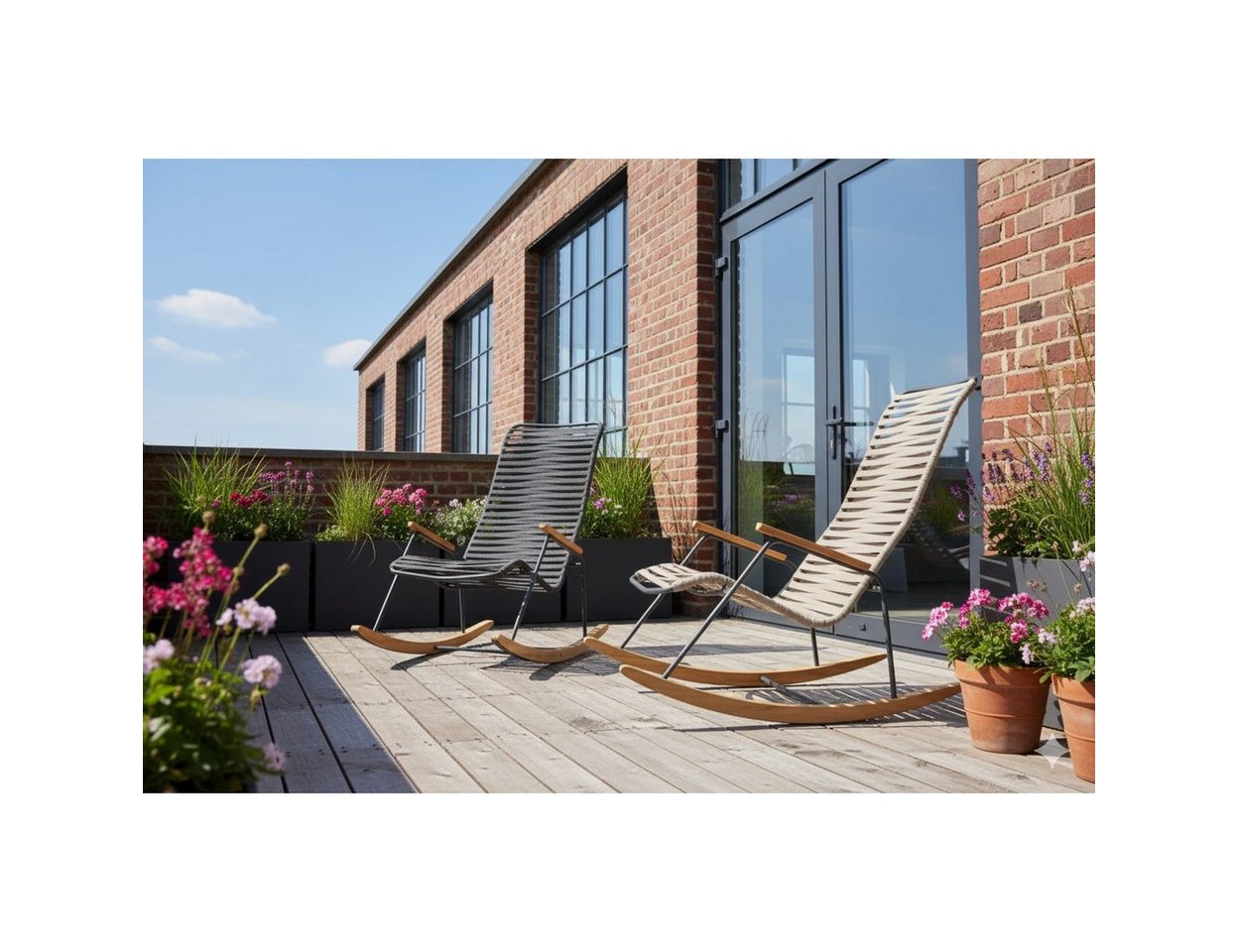 Liadomo Gartenlounge-Sessel Atina Schaukelstuhl, Schaukelsessel für Balkon, Garten, Terrasse (Outdoor-Sessel), Teakholz-Armlehnen & -Kufen, Rope mit Edelstahl-Gestell Bild 2