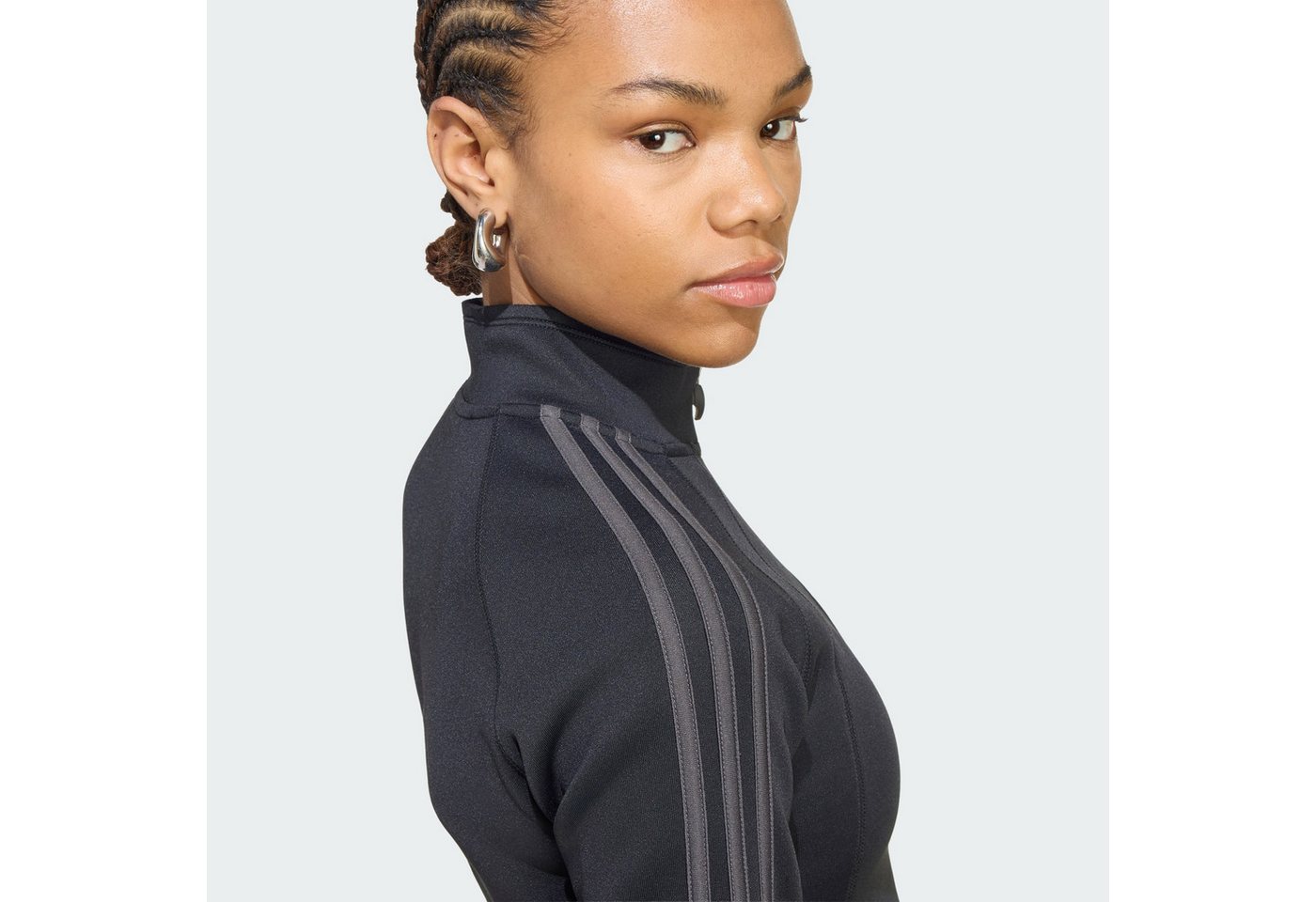 adidas Originals Trainingsjacke SST 2.0 ORIGINALS JACKE, FIGURBETONT (1-St) Bild 5