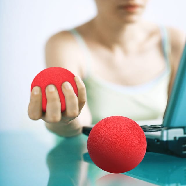 Silikon-massageball Zur Stärkung Der Finger Und Zum Stressabbau (rot 25)