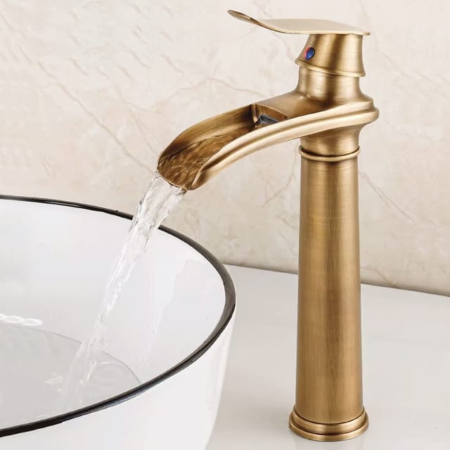 Petites Ecrevisses - Modern Wasserhahn Bad Wasserfall Waschtischarmatur Hoch Badarmatur Armatur Badezimmer mit 3/8 Zoll Schläuche Bronze