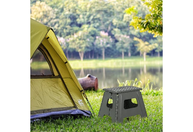 Relaxdays Klapphocker faltbar, Camping Hocker, Kinder Badhocker, bis 150 kg, Kunststoff, HBT: 30 x 37 x 29 cm, hellgrau