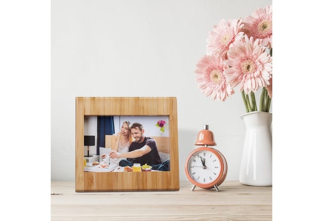Relaxdays - Bambus Bilderrahmen, Fotorahmen zum Hinstellen, hoch & quer, befüllbarer Stehbilderrahmen, 10x15cm Foto, natur