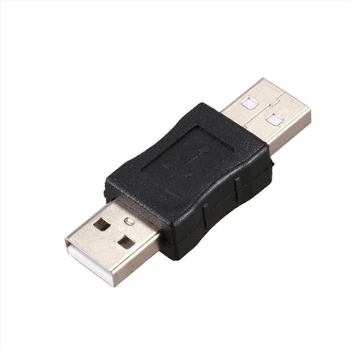 Schwarzer Usb-a-stecker-auf-stecker-adapter