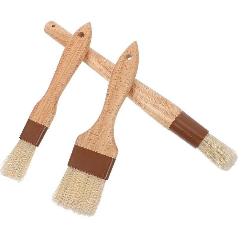 Set Mit 3 Gebäck- Und Grillpinseln Mit Holzgriffen Und Borsten