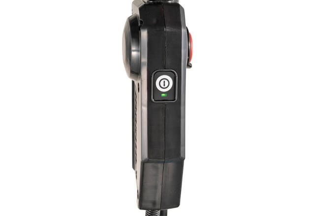 Selbstfahrender Rasenmäher 48 cm 36V (2x18V) – Makita ohne Akku und Ladegerät – DLM481Z