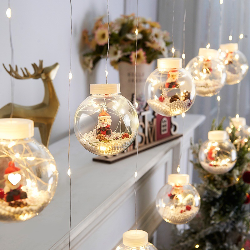 Wasserdichte Led-lichtervorhänge Für Den Außenbereich, Weihnachtsmannkugeln Aus Kupferdraht, Dekorative Weihnachtsbeleuchtung Und Stimmungsbeleuchtung, Die Sich Zum Fotografieren Eignet.