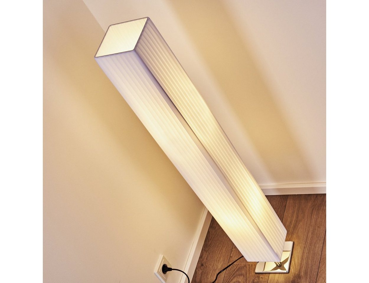 hofstein Stehlampe »Aulla « moderen Stehleuchte aus Textil/Stoff in Weiß, ohne Leuchtmittel, 2xE27, Mit Fußschalter am Kabel, auch Bild 3