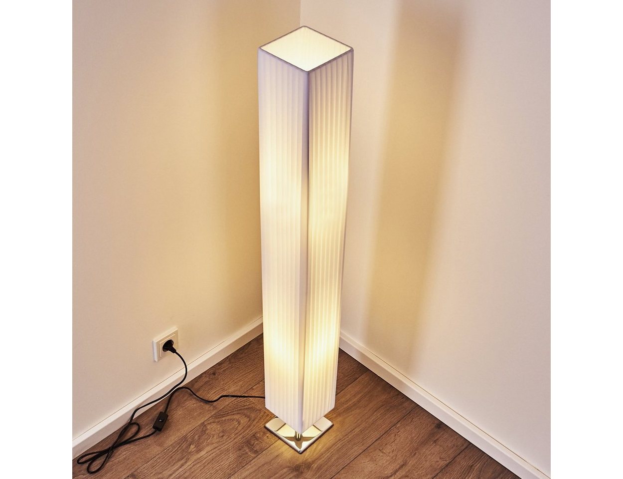 hofstein Stehlampe »Aulla« moderen Stehleuchte aus Textil/Stoff in Weiß, ohne Leuchtmittel, 2xE27, Mit Fußschalter am Kabel, auch Bild 4