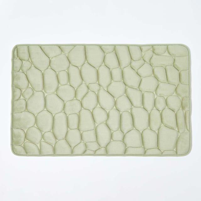 HOMESCAPES Lindgrüne Badematte aus Memory Foam in Kieseldesign, 50 x 80 x 1.3cm