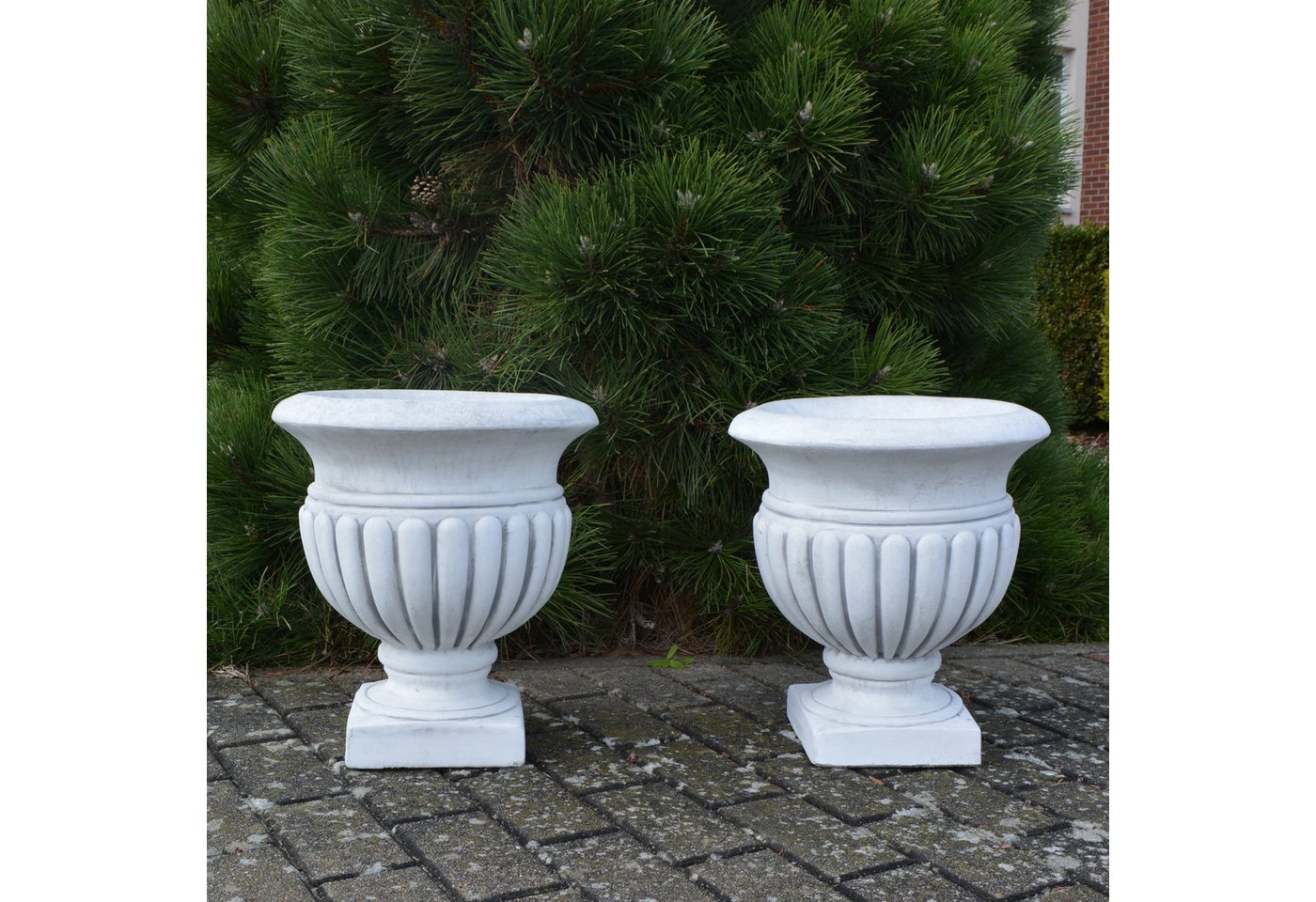 gartendekoparadies.de Pflanzkübel 2 Pflanzvasen Steinguss Set 39 cm je 27 kg (2er-Set), Frostsicher Bild 3