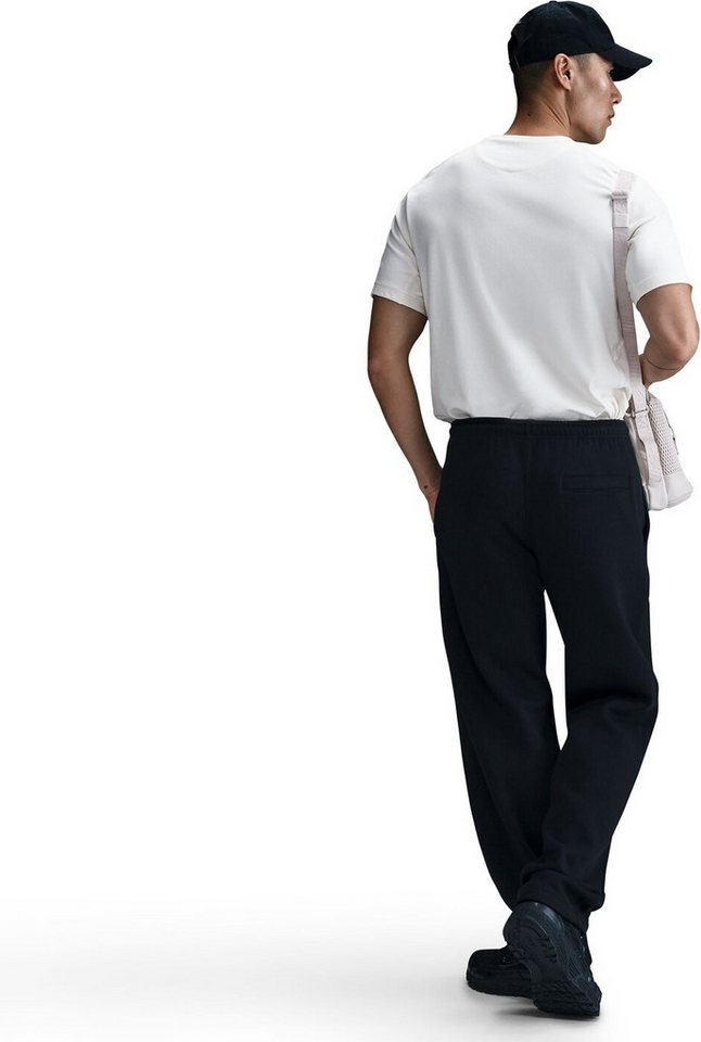 Nike Sporthose M NK CLUB BB OH PANT BLACK/BLACK/WHITE Bild 4
