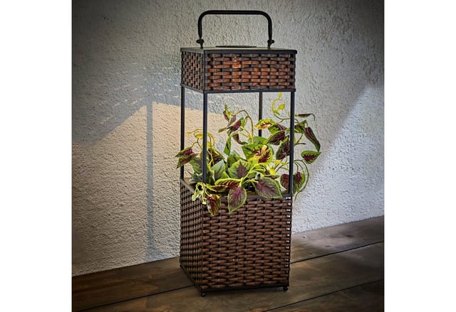 Spetebo - Solar led Rattan Blumensäule braun - 50 cm - Beleuchteter Blumentopf Ständer mit Griff