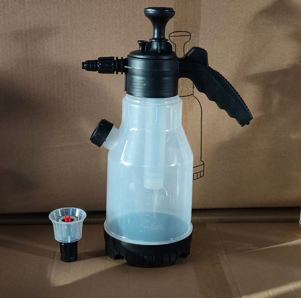 2-liter-drucksprüher Mit Skala – Säure- Und Laugenbeständiger Sprüher Für Garten, Desinfektion Und Autowäsche, 1 Stück, Weiß