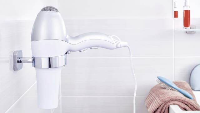 tesa Haartrocknerhalter ohne Bohren