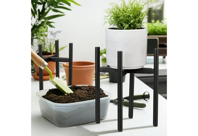 Relaxdays - Pflanzenständer 2er Set, verstellbare Breite, BxT: 26x26 - 37x37 cm, Metall Blumentopfgestell, innen, schwarz