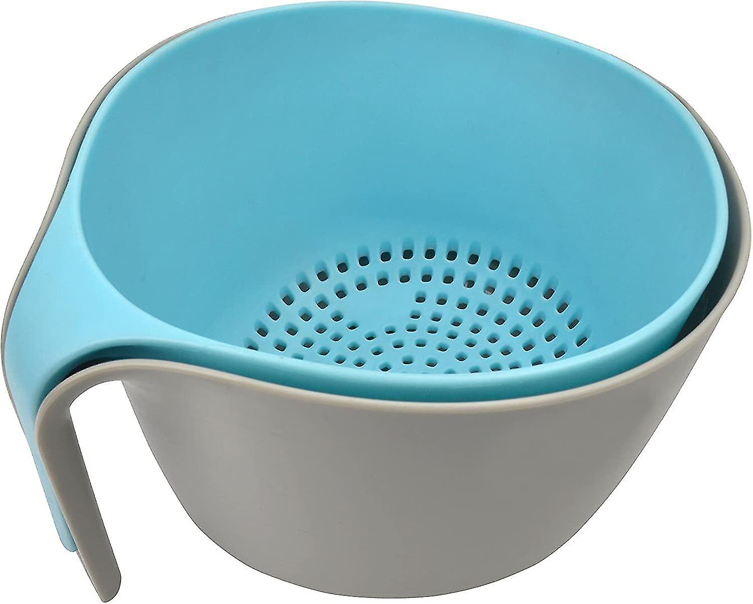 Set Aus 2 Großen, Ineinander Stapelbaren Sieben Mit Ergonomischen Und Langen Griffen.