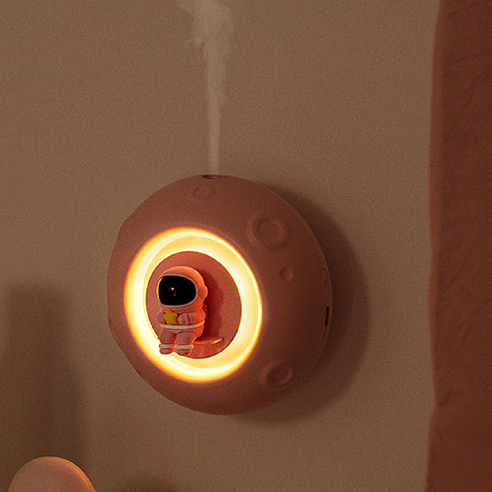 Automatischer Duftdiffusor „astronaut“ Für Zuhause, Ideal Für Schlafzimmer, Wc Und Badezimmer. Zeitgesteuerter Duftdiffusor Mit Orangenduft.