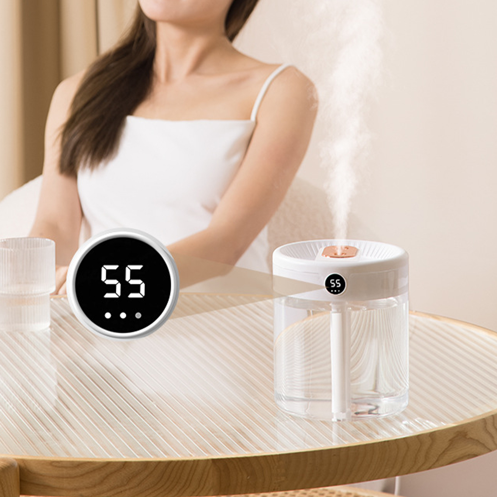 Luftbefeuchter Mit Zwei Sprühdüsen, 2 Liter Fassungsvermögen, Usb-anschluss, Leise, Für Schlafzimmer Und Büro, Mit Nachtlichtfunktion, Digitalanzeige, Weiß