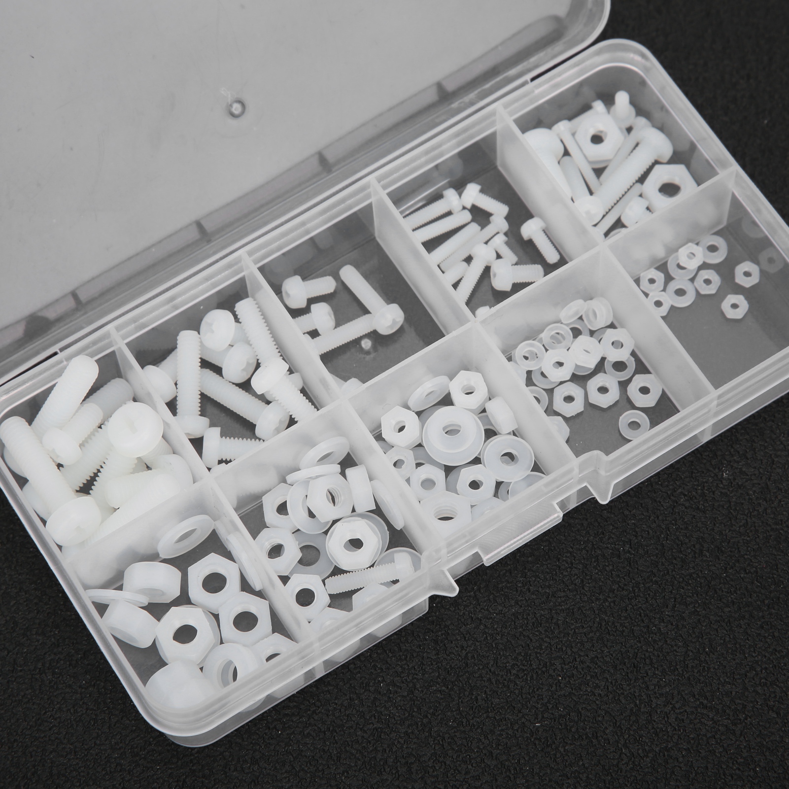 150 Weiße Nylonschrauben, Verpackt In Einer Schachtel, Größen M2, M2,5, M3, M4 Und M5 (kombination).