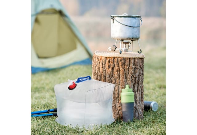 Relaxdays - Wasserkanister 8er Set, 20 l, faltbar, Zapfhahn, Griffe, Camping Kanister, BPA-freier Kunststoff, transparent