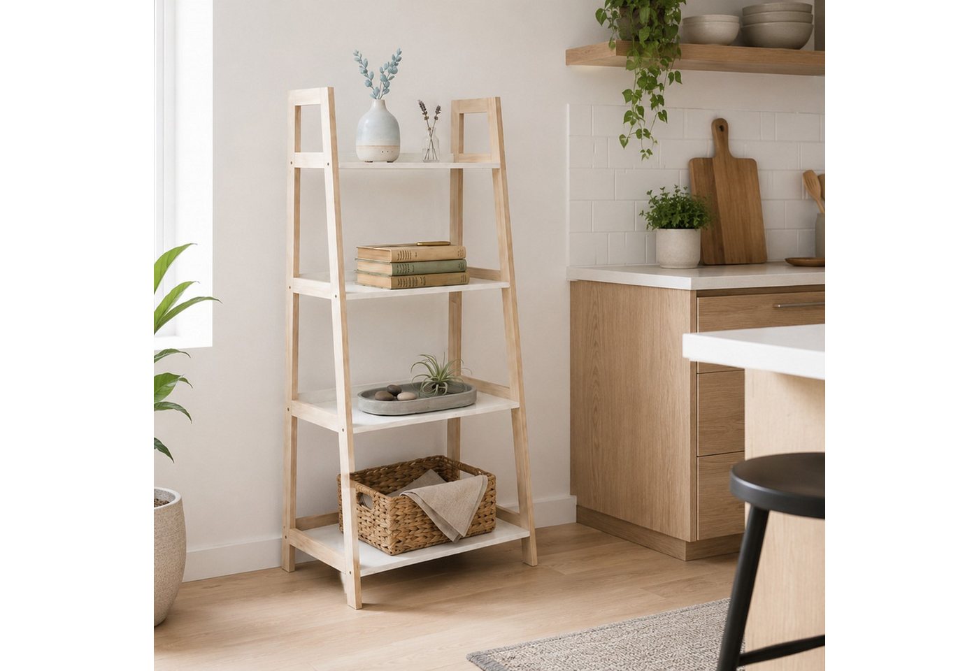 HOOZ Stufenregal Bambus Standregal – modernes Leiterregal aus Bambus 4 Böden natur/weiß, Einzelartikel / Standregal, Nachhaltiges Leiterregal aus FSC Bambus im modernen Design Bild 4
