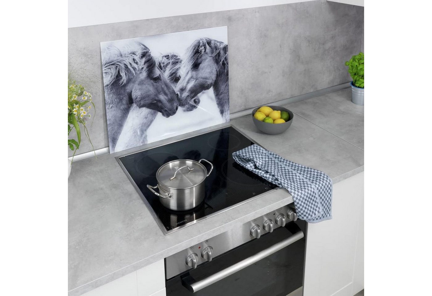 WENKO Spritzschutz Glasrückwand Horses Spritzschutz Herd Spüle Wandblende, Gehärtetes Glas mit Pferde-Motiv 60 x 50 cm Grau Bild 5