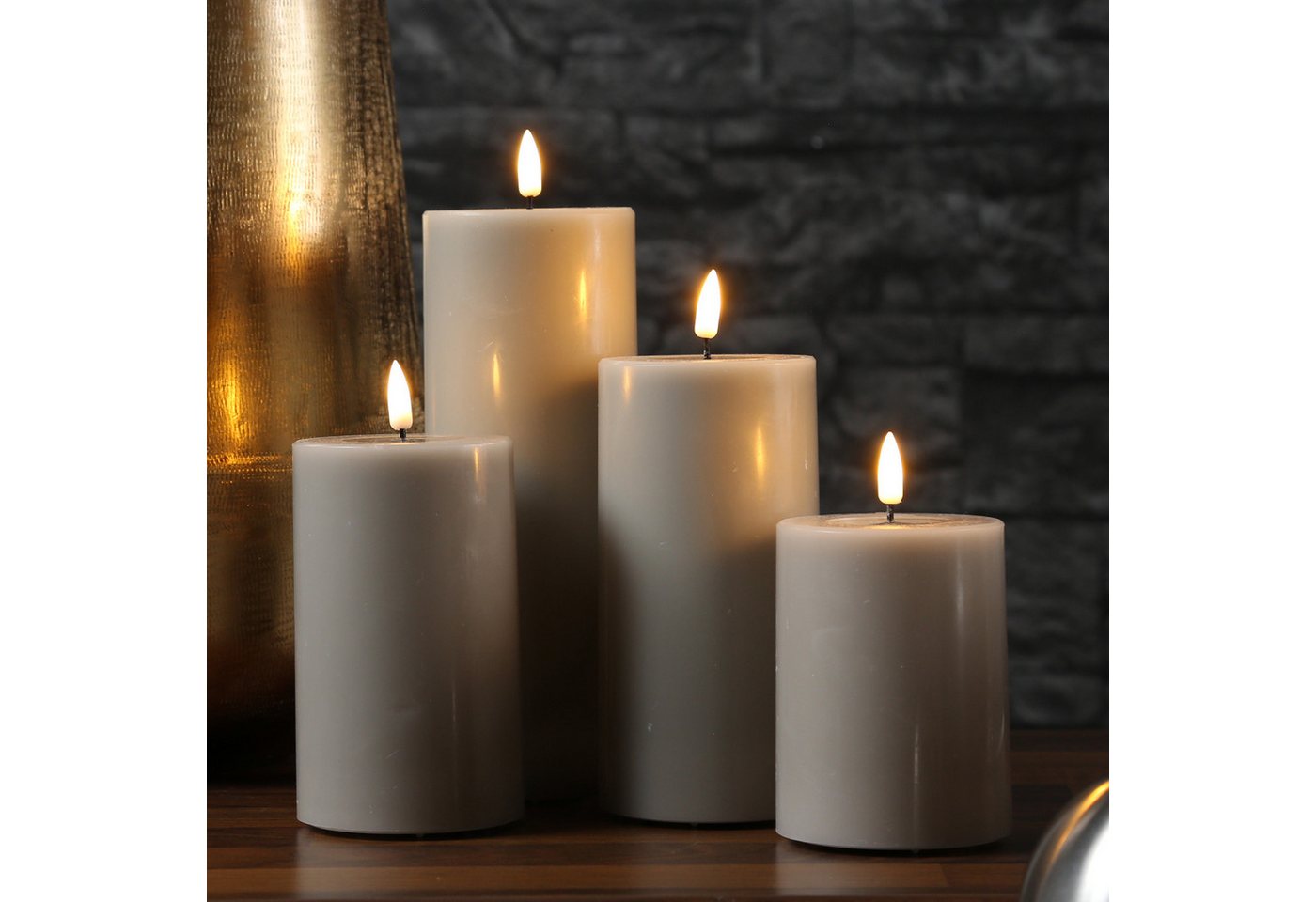Deluxe Homeart LED-Kerze Mia Deluxe Echtwachs Wachsspiegel flackernd H: 10cm D: 7,5cm taupe, LED Classic, warmweiß (2100K bis 3000K) Bild 5
