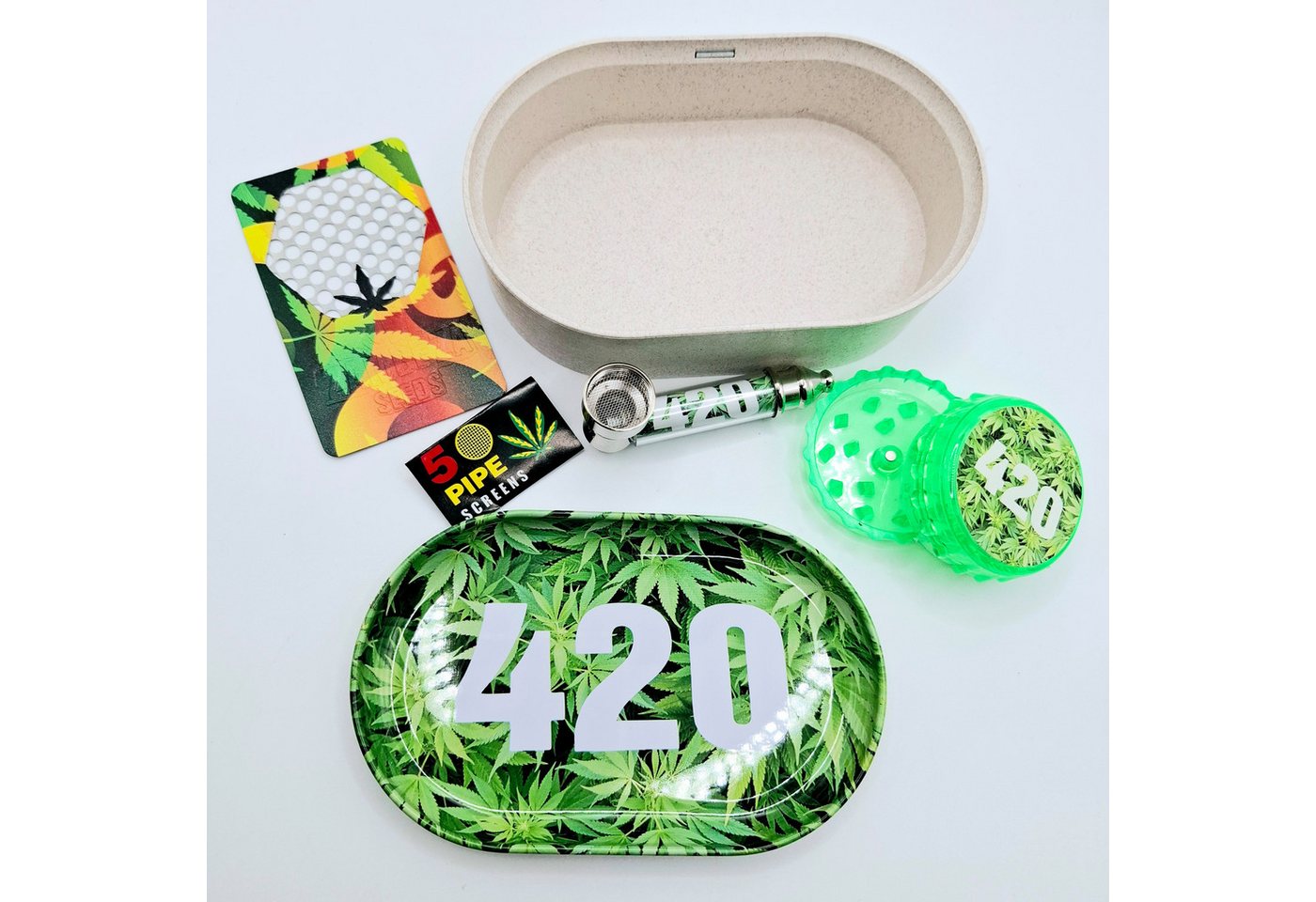 meytrade Grinder Set 420 Hanf mit Box + Tray + Metallpfeife 7cm + Siebe + Reibekarte, 420 Hanf grün Bild 4