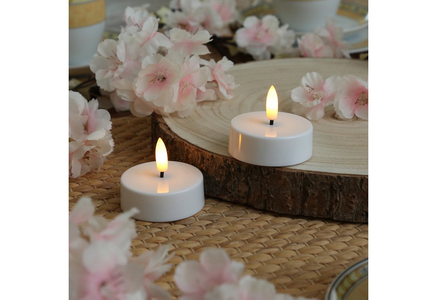 Adilina LED-Teelicht LED Maxi Teelichter Kunststoff 3D Flamme Timer D: 5,8cm weiß 6er Set, LED Classic, warmweiß (2100K bis 3000K) Bild 4