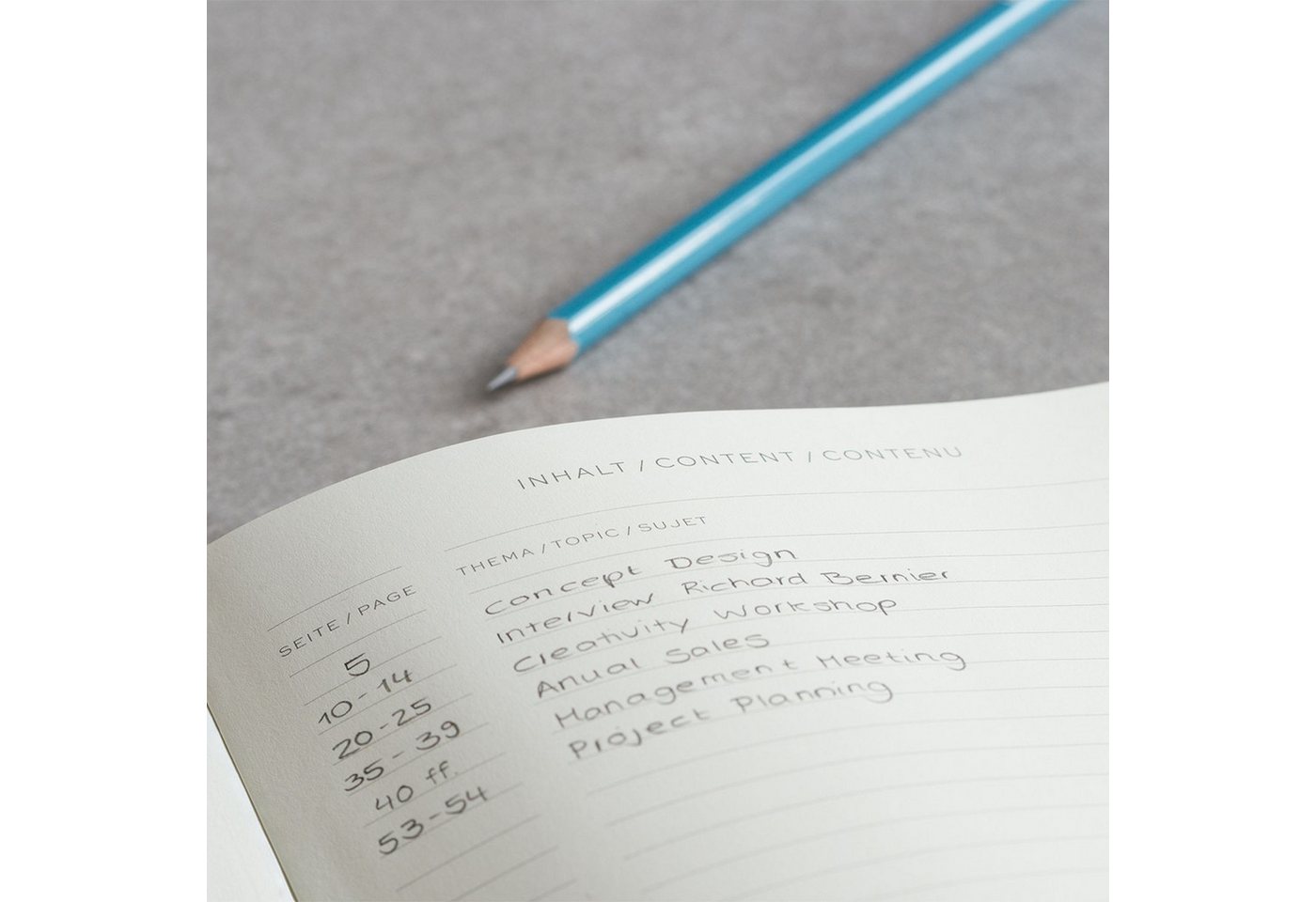 Leuchtturm1917 Notizbuch Medium A5 Hardcover Stone Blue Dotted Bild 3