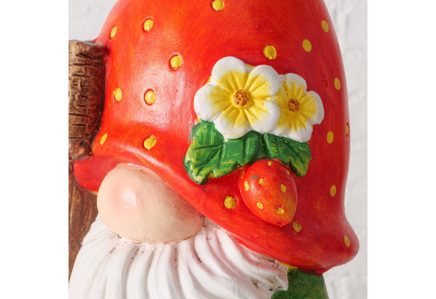 MF Gartenfigur Fragolino Wichtel mit Erdbeerhut aus Keramik für Garten und Dekoration, (1 St) Bild 2