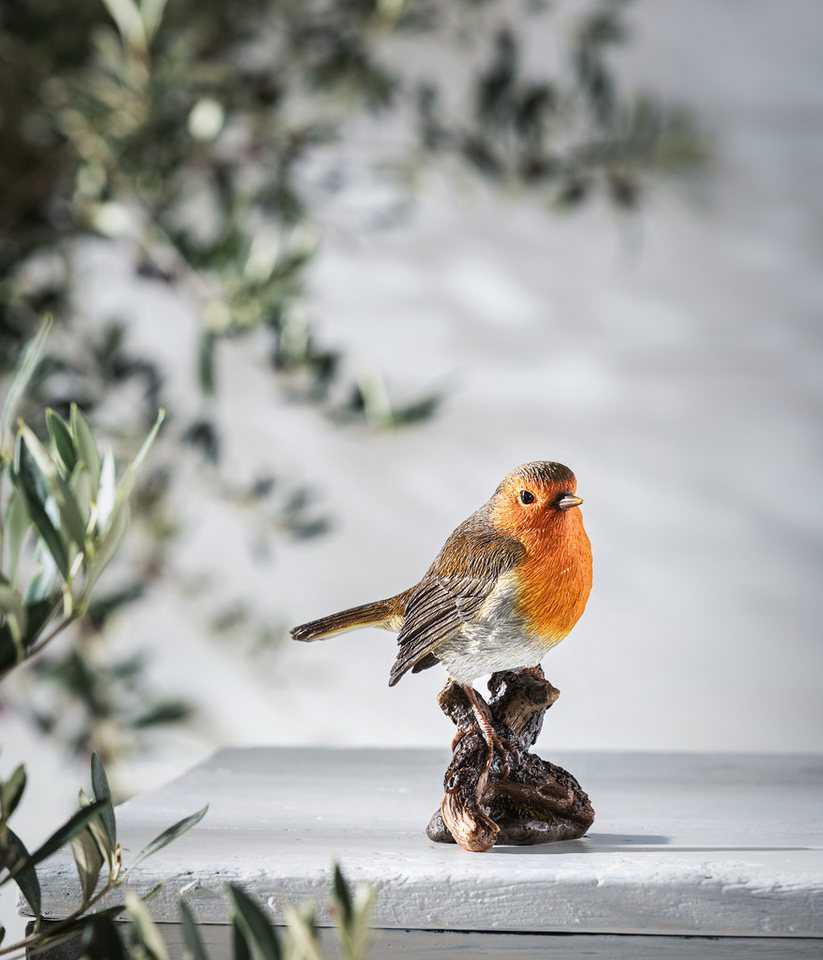 Dehner Gartenfigur Rotkehlchen auf Baumstumpf, 10 x 7.5 x 12.8 cm, Polyresin, handgefertigte Tierfigur, frostbeständig