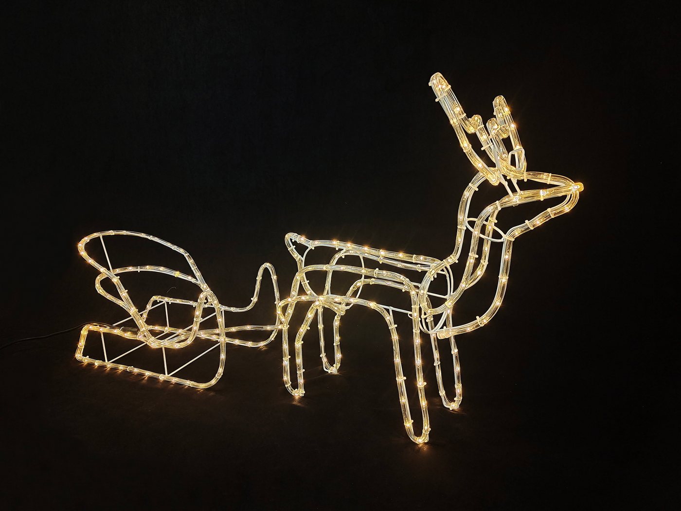 BONETTI LED-Lichterschlauch LED Rentier mit Schlitten, 11 m Lichterschlauch, 264 Lichter, innen & außen, warm-weiß beleuchtet, 160 x 30 x 68 cm, Metall-Heringe