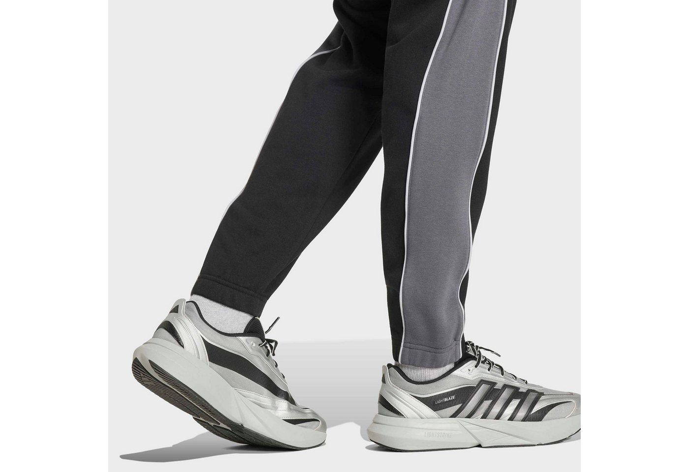 adidas Sportswear Sporthose SEASONAL ESSENTIALS COLOUR BLOCK, FRENCH TERRY, BÜNDCHEN Bild 2