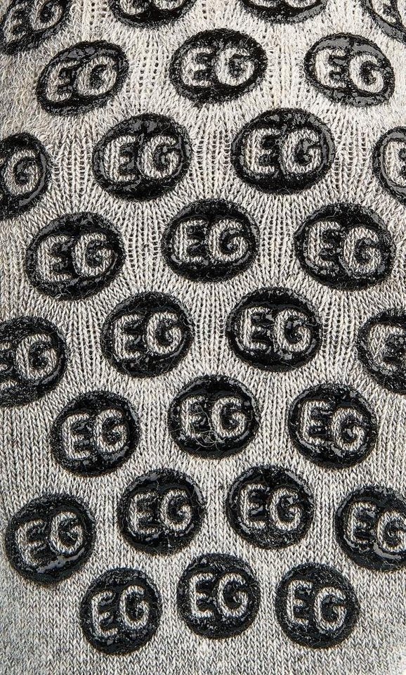 TippTexx 24 Sportsocken 2 Paar COOLMAX Eco Grip Sport-Funktionssocken mit ABS-Druck (Set, 2 Paar) hochwertiger Silikondruck, Spezialpolsterungen, Piqué-Netzstrick Bild 3