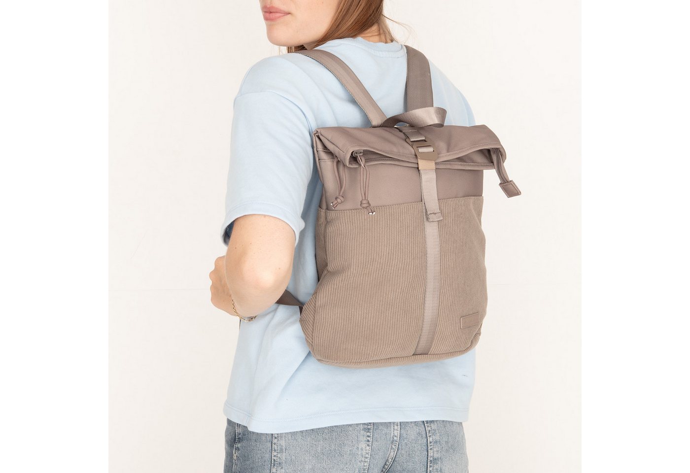 NEW REBELS Cityrucksack kleiner Roll Up RollTop Kurier Rucksack Ribbi Los Angeles Cord, trendige Kordoptik Bild 2