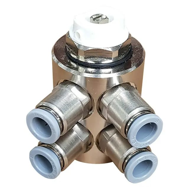jollytherm Anschlussverteiler 4-fach 3/4'' Eurokonus auf 8 mm Stecksystem inkl. integriertem Schnellentlüfter - 10111